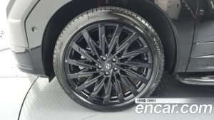 Hyundai Santafe Бензин 2.5T 2WD 2025 года из Южной Кореи