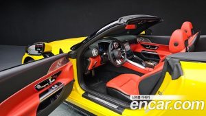 Mercedes-Benz SL-Class AMG SL63 4MATIC+ 2023 года из Южной Кореи