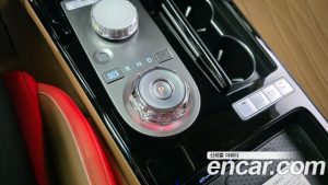 Genesis G80 Бензин 2.5 Turbo AWD 2025 года из Южной Кореи