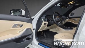 BMW 3-Series 320d M Sport 2023 года из Южной Кореи