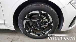 Kia K5 2.0 2024 года из Южной Кореи