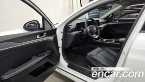 Kia K5 2.0 2024 года из Южной Кореи