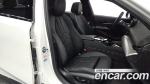 BMW 5-Series 520i M Sport 2024 года из Южной Кореи