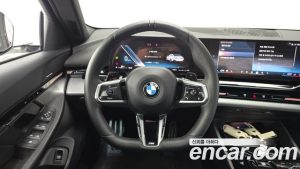 BMW 5-Series 520i M Sport 2024 года из Южной Кореи