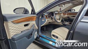 Bentley Flying Spur 4.0 2022 года из Южной Кореи