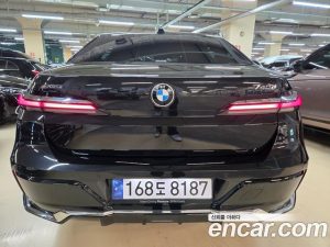 BMW 7-Series 740d xDrive M Sport 2025 года из Южной Кореи