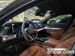 BMW 7-Series 740d xDrive M Sport 2025 года из Южной Кореи