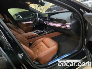 BMW 7-Series 740d xDrive M Sport 2025 года из Южной Кореи
