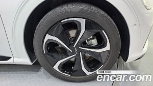 Kia EV6 Long Range 4WD 2024 года из Южной Кореи