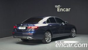 Mercedes-Benz E-Class E350 4MATIC Exclusive 2023 года из Южной Кореи