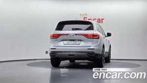 Renault-KoreaSamsung QM6 2.0 GDe LE Signature 2WD 2023 года из Южной Кореи