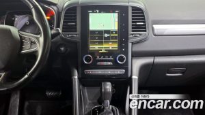 Renault-KoreaSamsung QM6 2.0 GDe LE Signature 2WD 2023 года из Южной Кореи