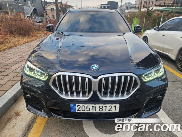 BMW X6 xDrive40i M Sport 2023 года из Кореи