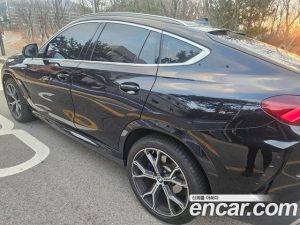 BMW X6 xDrive40i M Sport 2023 года из Южной Кореи