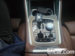 BMW X6 xDrive40i M Sport 2023 года из Южной Кореи