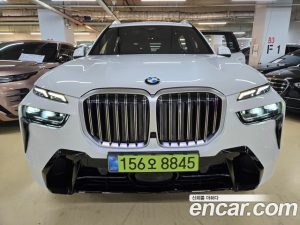 BMW X7 xDrive 40i M Sport 6 2025 года из Южной Кореи