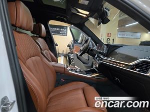 BMW X7 xDrive 40i M Sport 6 2025 года из Южной Кореи