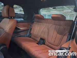 BMW X7 xDrive 40i M Sport 6 2025 года из Южной Кореи