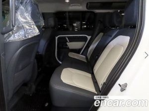Land Rover Defender 110 P300 X- SE 2024 года из Южной Кореи