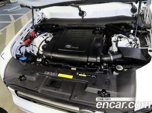 Land Rover Defender 110 P300 X- SE 2024 года из Южной Кореи