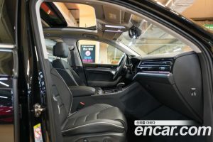 Volkswagen Touareg 3.0 TDI Prestige 2026 года из Южной Кореи