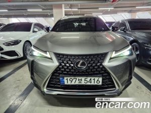Lexus UX 2.0 2WD 2024 года из Южной Кореи