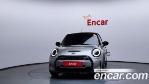 Mini Cooper Convertible CLASSIC 2024 года из Южной Кореи