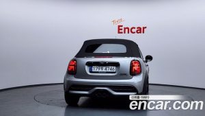 Mini Cooper Convertible CLASSIC 2024 года из Южной Кореи