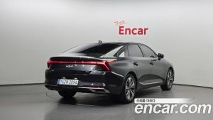 Kia K8 Signature 2024 года из Южной Кореи