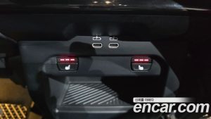 BMW 5-Series 520i M Sport 2024 года из Южной Кореи