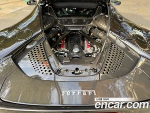 Ferrari SF90 4.0 2022 года из Южной Кореи
