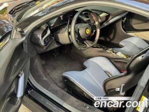 Ferrari SF90 4.0 2022 года из Южной Кореи