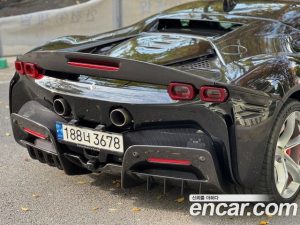 Ferrari SF90 4.0 2022 года из Южной Кореи