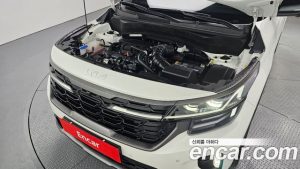 Kia Seltos Бензин 1.6 Turbo 2WD 2025 года из Южной Кореи