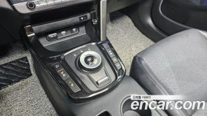 Kia Seltos Бензин 1.6 Turbo 2WD 2025 года из Южной Кореи