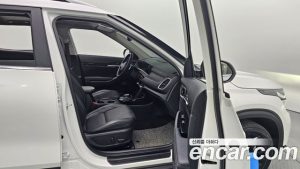 Kia Seltos Бензин 1.6 Turbo 2WD 2025 года из Южной Кореи