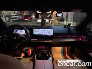 BMW 5-Series 520i M Sport 2024 года из Южной Кореи