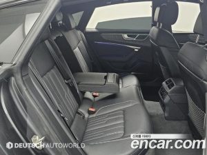 Audi A7 55 TFSI 4WD Premium 2024 года из Южной Кореи