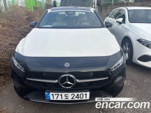 Mercedes-Benz A-Class A220 SEDAN 2025 года из Южной Кореи