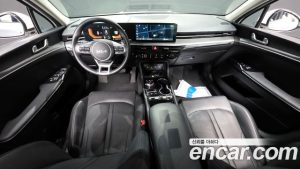 Kia K5 2.0 2024 года из Южной Кореи
