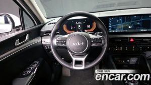 Kia K5 2.0 2024 года из Южной Кореи