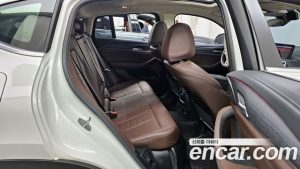 BMW X4 xDrive20i xLine 2023 года из Южной Кореи