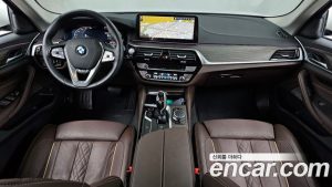 BMW 5-Series 530i Luxury 2023 года из Южной Кореи