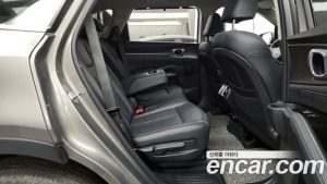 Kia Sorento Дизель 2.2 4WD 2024 года из Южной Кореи