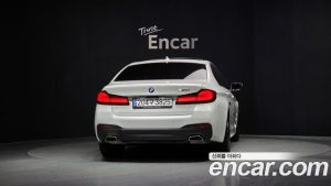 BMW 5-Series 520i M Sport 2023 года из Южной Кореи