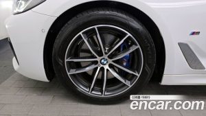 BMW 5-Series 520i M Sport 2023 года из Южной Кореи