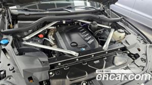 BMW X6 xDrive40d M Sport Online Exclusive 2023 года из Южной Кореи