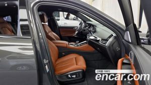 BMW X6 xDrive40d M Sport Online Exclusive 2023 года из Южной Кореи