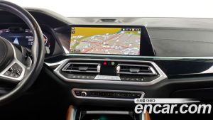 BMW X6 xDrive40d M Sport Online Exclusive 2023 года из Южной Кореи