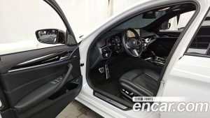 BMW 5-Series 530i xDrive M Sport 2023 года из Южной Кореи